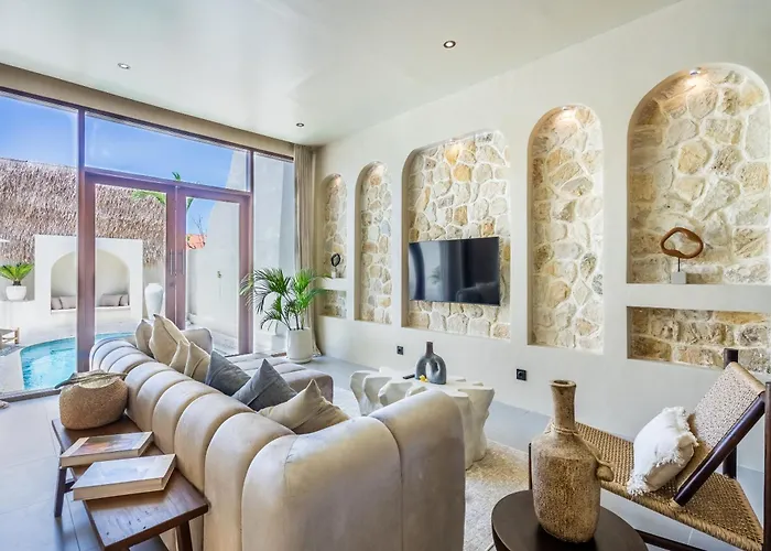 Villa Amani 3 New, Luxury, Mediterranean, Private Pool,