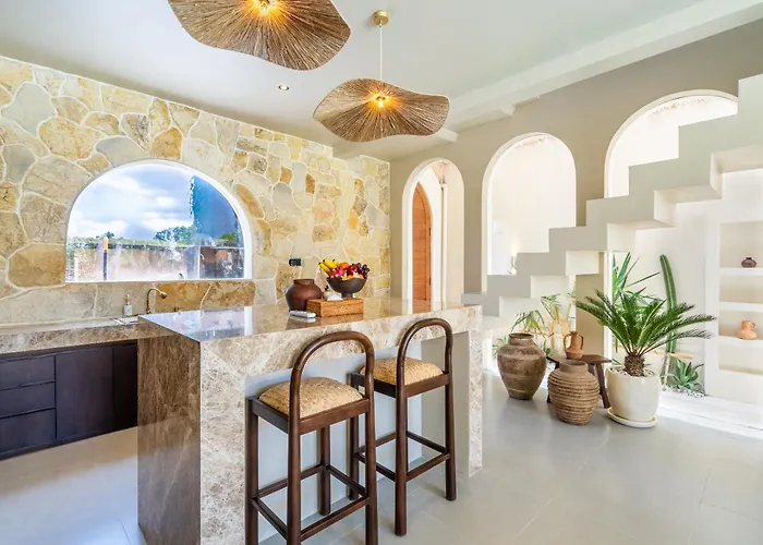 Amani 3 New, Luxury, Mediterranean, Private Pool, Canggu